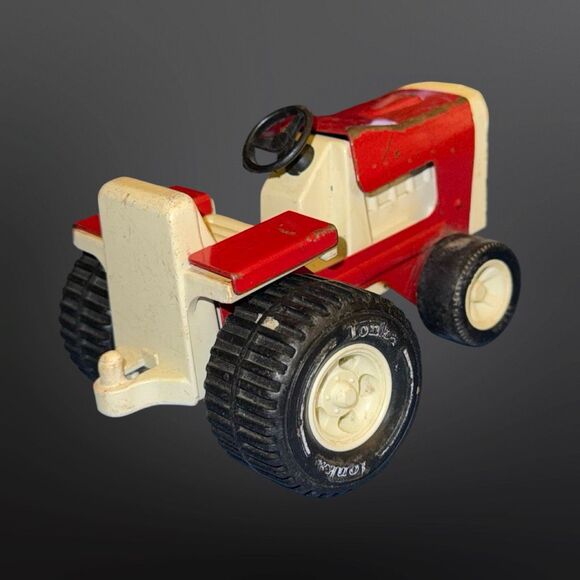 Vintage Tonka Garden Tractor No. 811002 Pressed Steel Plastic Red   A26 - Picture 3 of 10